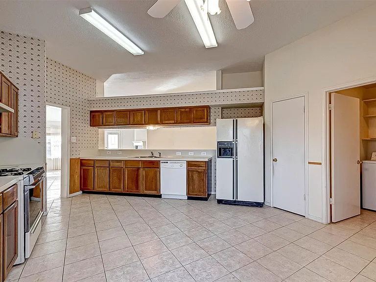 125 Barbetta Ct — Photo 20