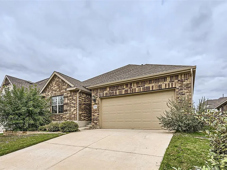 5867 San Savino Dr — Photo 2