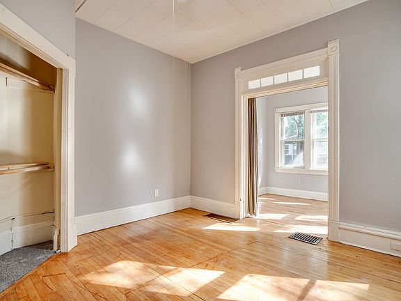 4th image of 3108 Colfax Ave S APT 1