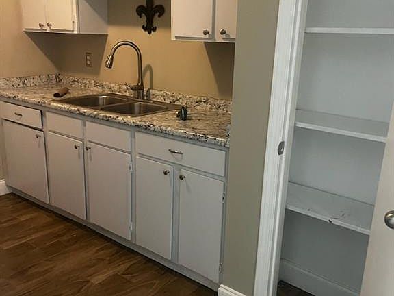 5th image of 852 1st Ave
