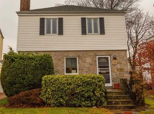 7622 173rd St, Fresh Meadows, NY 11366