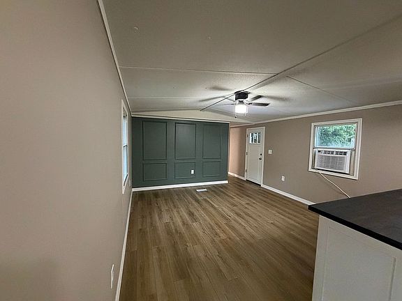 2nd image of 13 Taylor Ln
