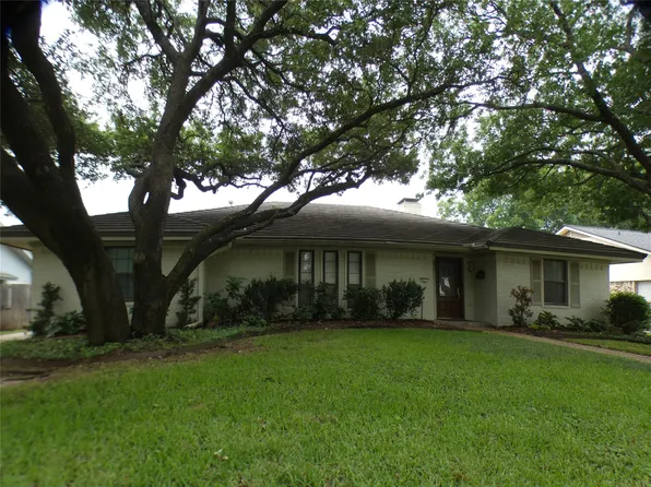 602 Hanover Ln, Irving, TX 75062