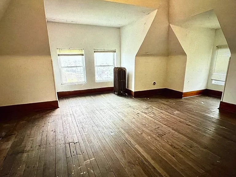 311 Birmingham Ave — Photo 6