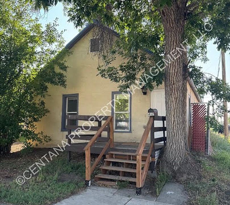 1st image of 412-418 4th St S #412
