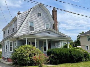 86 Doane St, Cranston, RI 02910