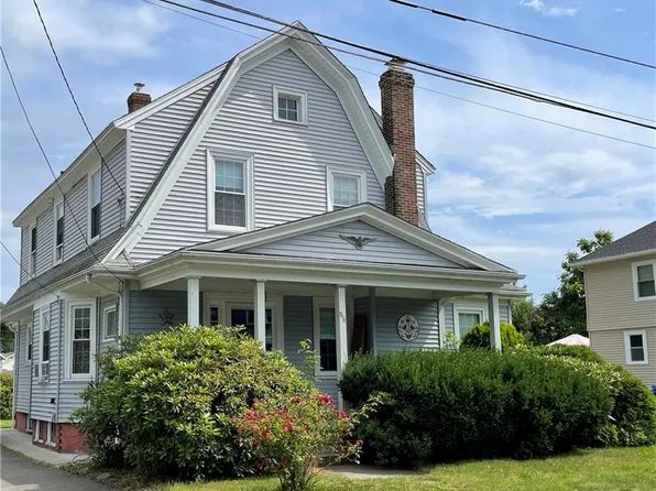 86 Doane St, Cranston, RI 02910