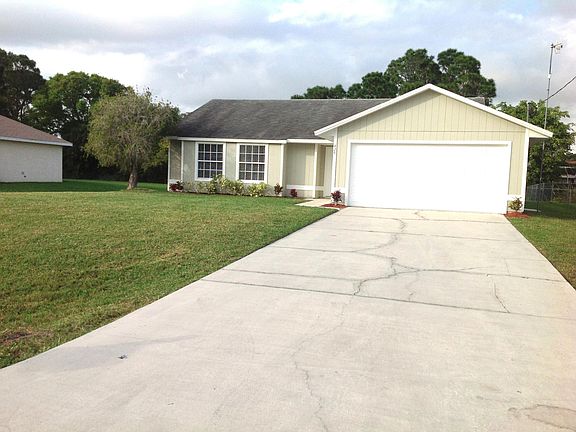 5th image of 429 NW Concord Drive