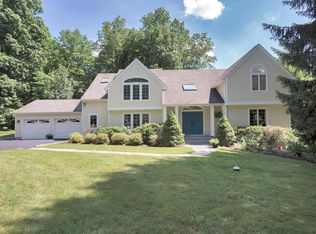 1 Hickory Kingdom Rd, Bedford, NY 10506