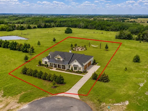 2810 Maple Rd, Celeste, TX 75423