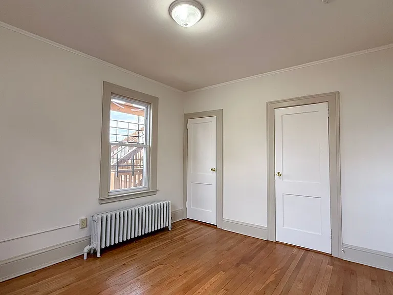 46 Grace St — Photo 14