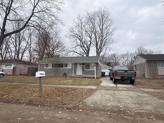 3rd image of 15768 Wendy St