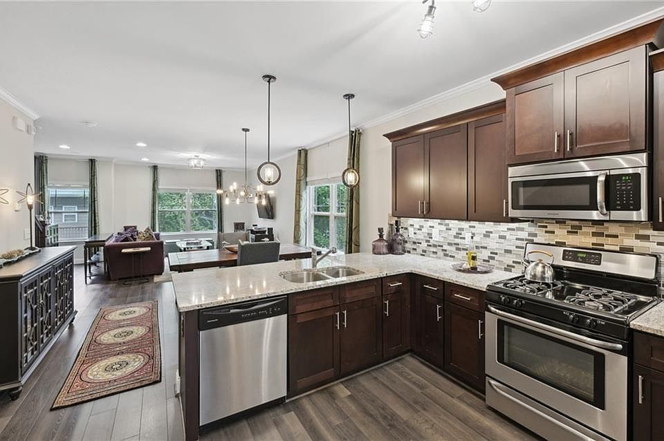 1365 Memorial Dr SE UNIT 7, Atlanta, GA 30317 | Zillow