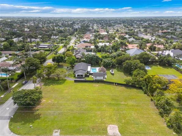 13600 SW 107th Ave, Miami, FL 33176
