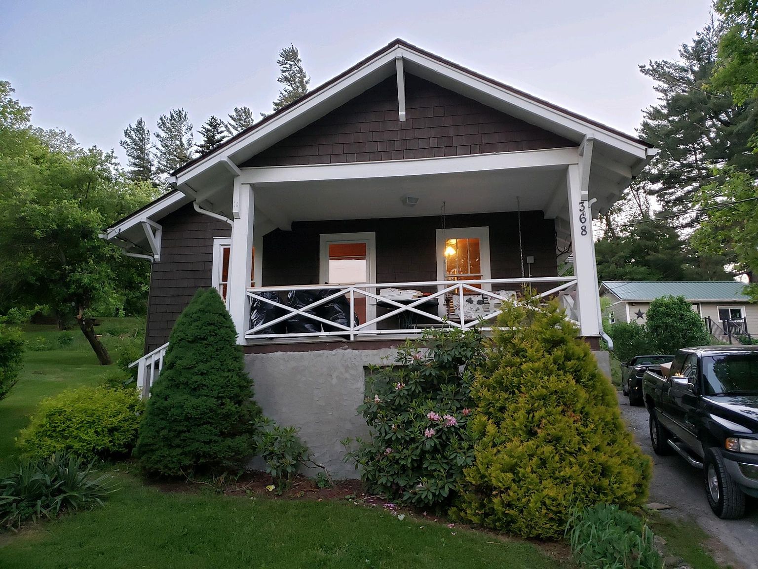368 Ransom St, Blowing Rock, NC 28605 | Zillow