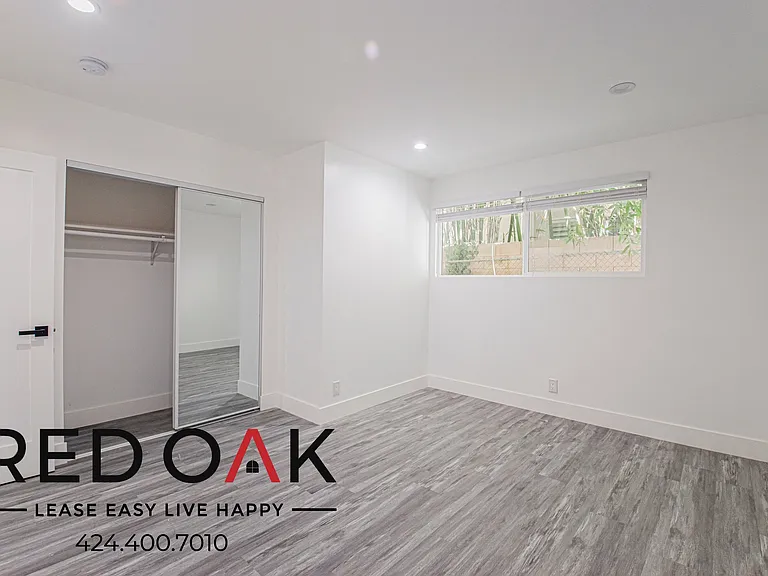 1350 N Fuller Ave #4 — Photo 13