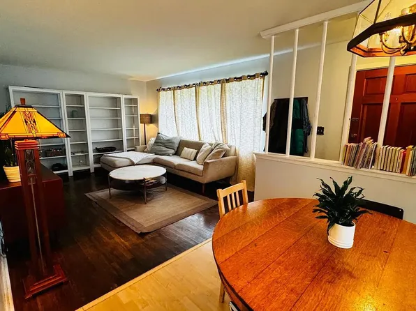 5024 River Rd, Bethesda, MD 20816