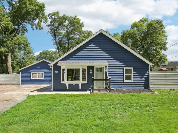 (undisclosed Address), East Hazel Crest, IL 60429