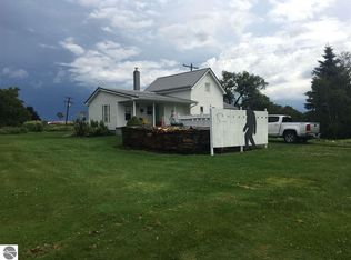 1445 Reed Rd, Sterling, MI 48659