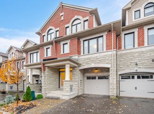 11 Hiawatha Ct, Vaughan, ON L4L0J2