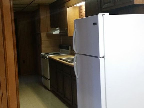 3rd image of 104 N Shoe Ln #1023