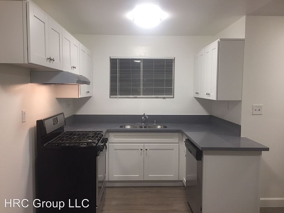 1st image of 14329 Haynes St APT 3