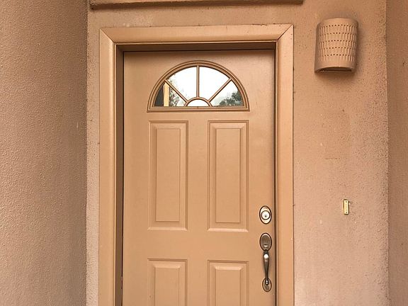 3rd image of 1429 E Camino Chavinda