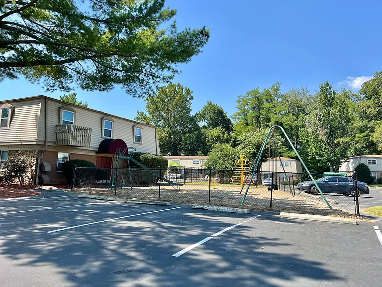 The Woods Apartments — Photo 11