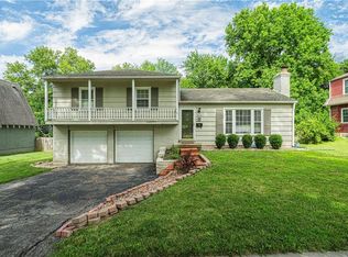 9652 Roe Ave, Overland Park, KS 66207