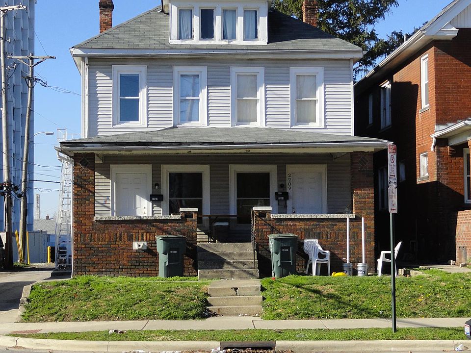 2nd image of 2209 Neil Ave