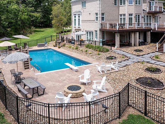 5th image of 116 Windwood Heights Dr
