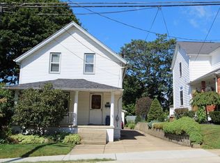 182 24th St NW, Barberton, OH 44203