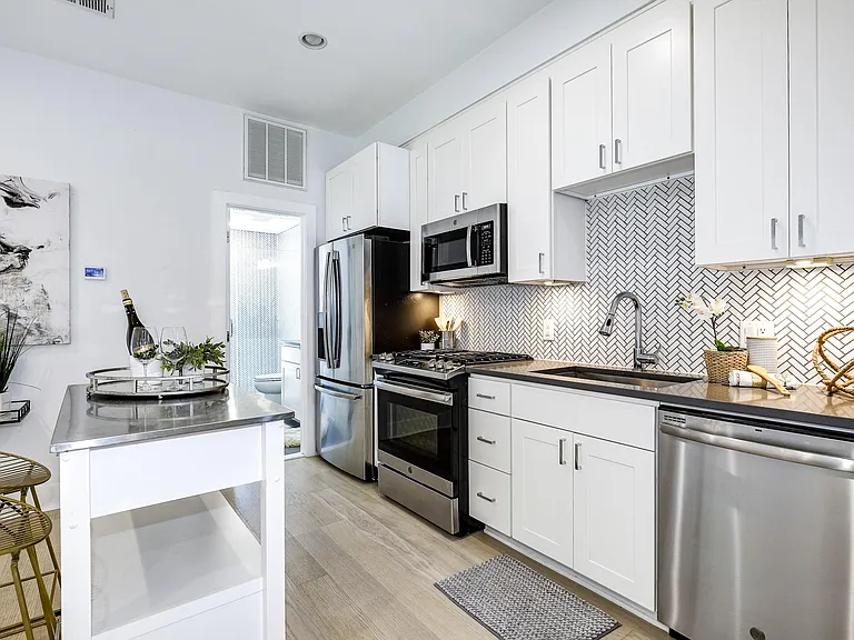 4016 Georgia Ave NW #6 — Photo 6