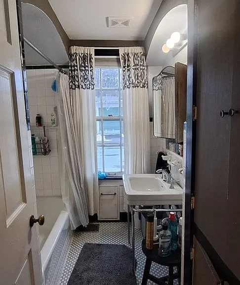 112-118 West Buffalo Street — Photo 15