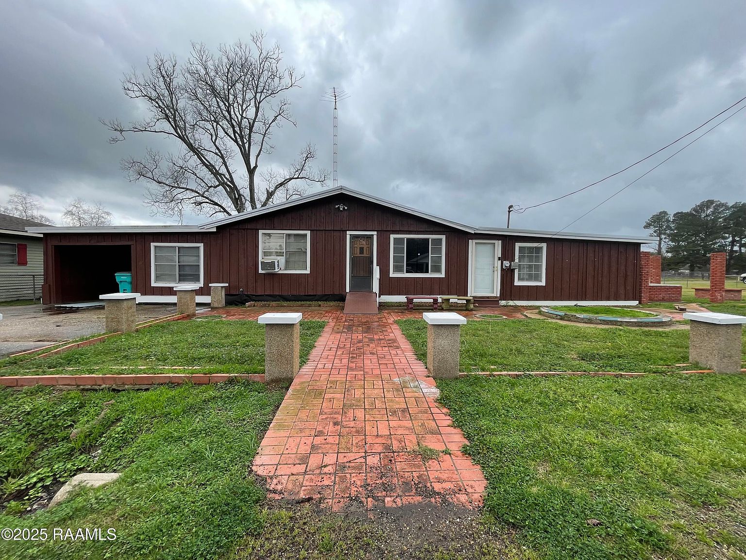 オーマルハウスＬ 183 Midway Exit Dr, Opelousas, LA 70570 | MLS #25001553 | Zillow