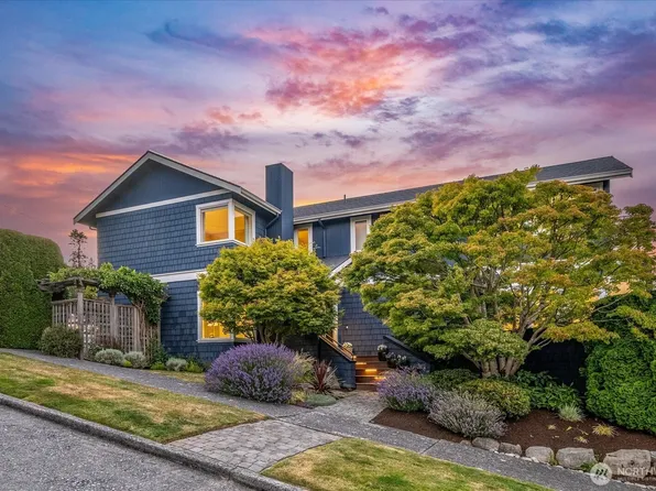 3904 W Sheridan Street, Seattle, WA 98199