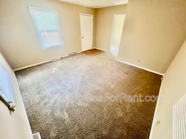 6501 Uebelhack Rd APT J, Mount Vernon, IN 47620