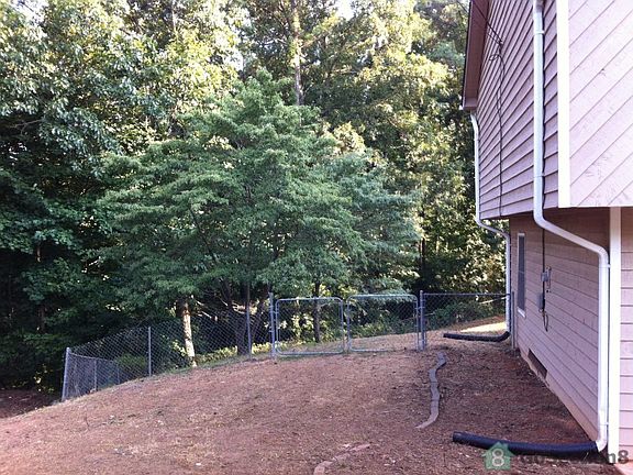 4th image of 309 Quail Hollow Dr