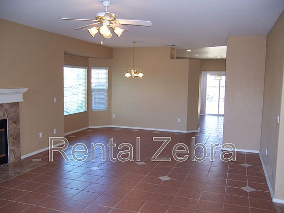 2nd image of 2203 Dinkey Creek Ave
