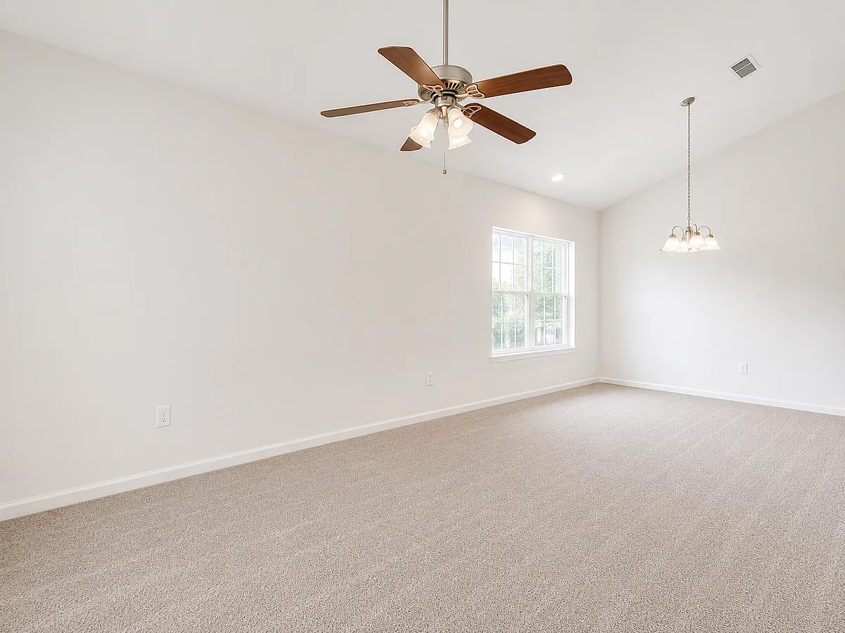 Building Photo - 11599 Acorn Dr