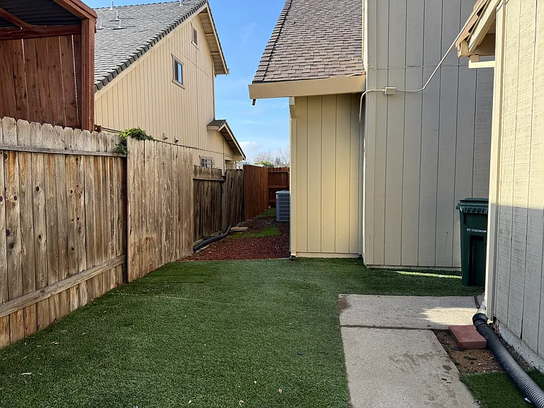 6216 Van Maren Ln — Photo 9
