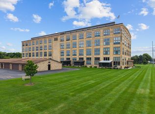 1545 Arboretum Dr APT 232, Oshkosh, WI 54901