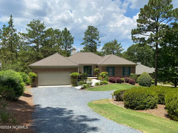 35 Talamore Drive, Southern Pines, NC 28387