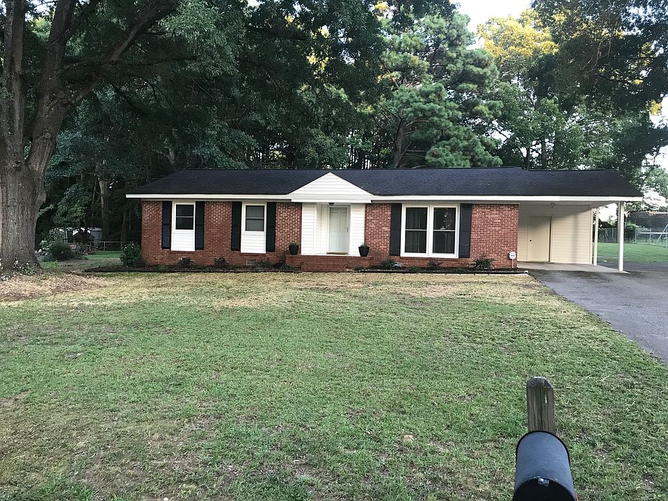 1st image of 114 Martindale Dr