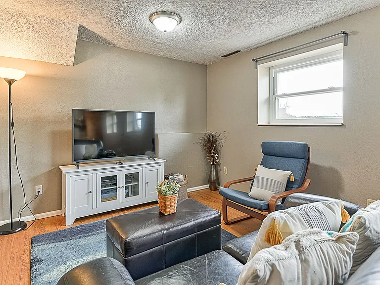 5150 Saddle Dr — Photo 23
