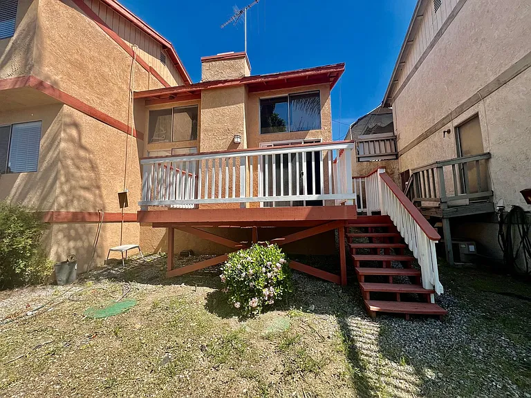 17441 Ryan Ave #B — Photo 17