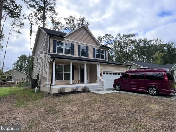 418 Shorewood Dr, Colonial Beach, VA 22443