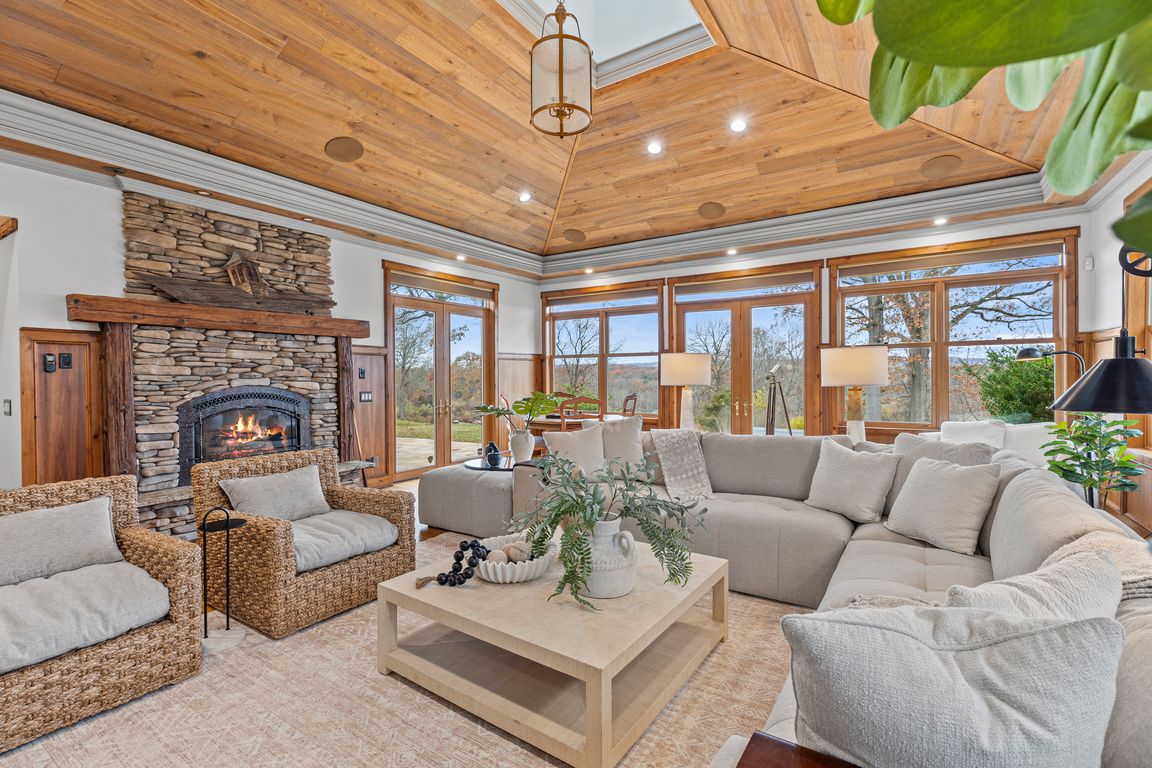 next background image