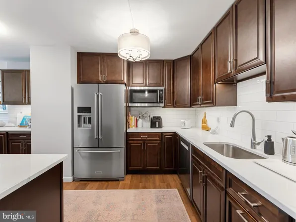 3800 Fairfax Dr APT 314, Arlington, VA 22203