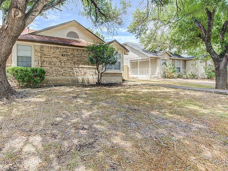 8112 W Gate Blvd #A — Photo 18